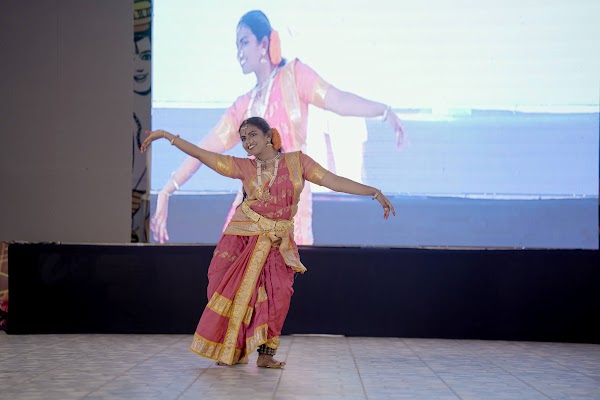 Welcome Performance