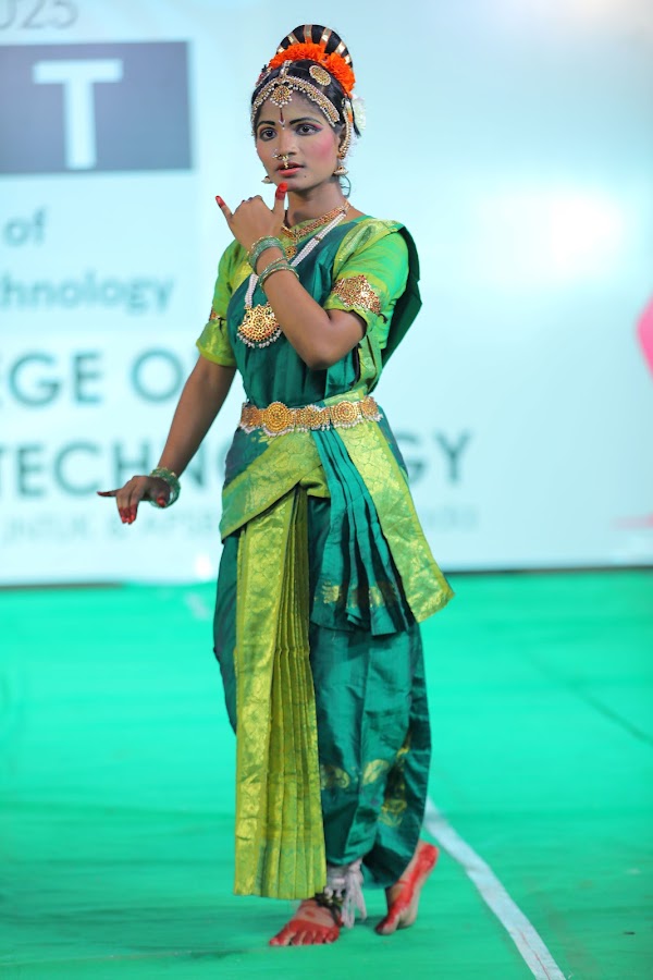 Welcome Dance