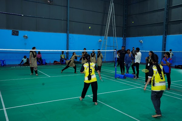 Badminton