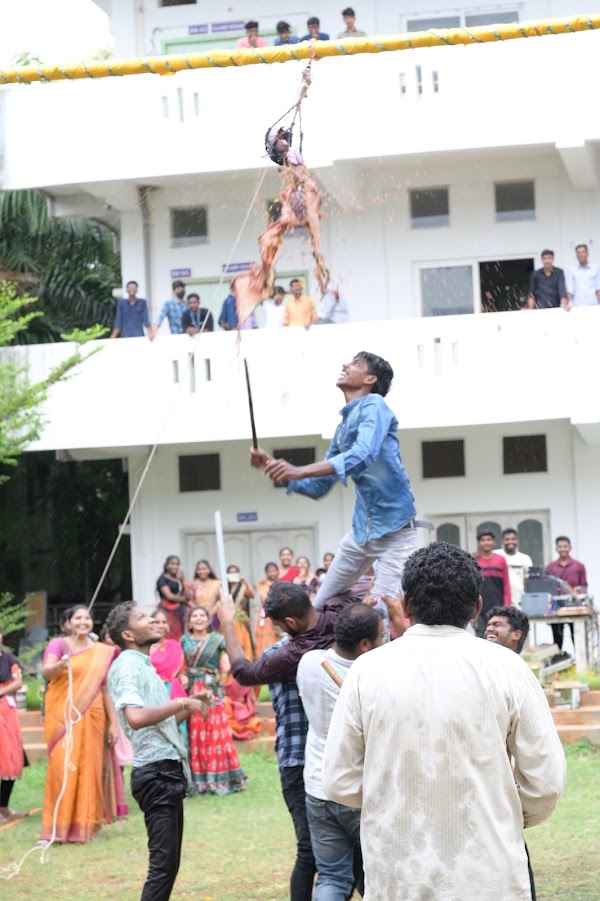 Utlosthavam